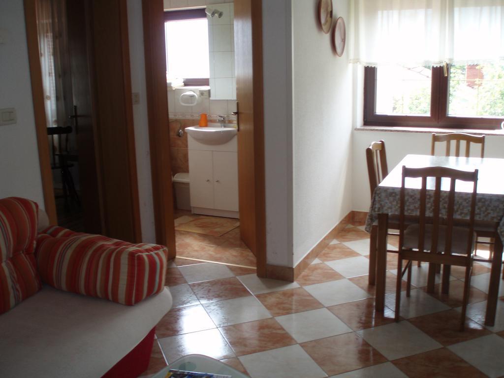 Apartments Hiper Matulji Habitación foto